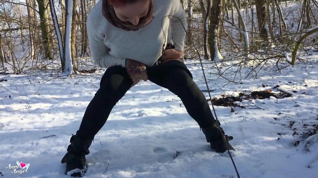 sexy foto nr. 6 von Das ist aber kein Schnee-Engel :D