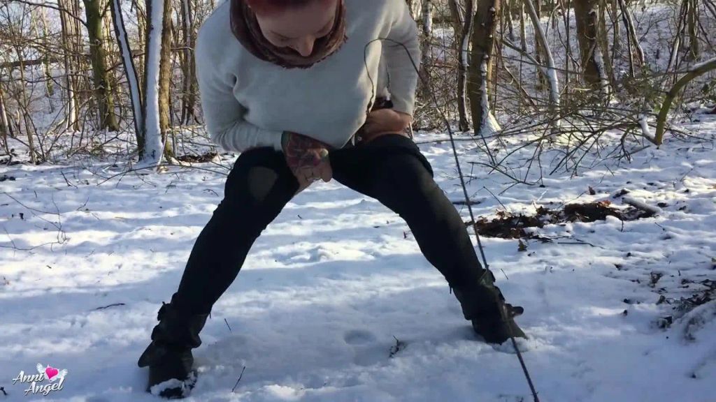 sexy foto nr. 6 von Das ist aber kein Schnee-Engel :D