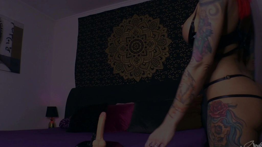 sexy foto nr. 1 von Cuckold Bitch !! Schau mir beim ficken zu ... !