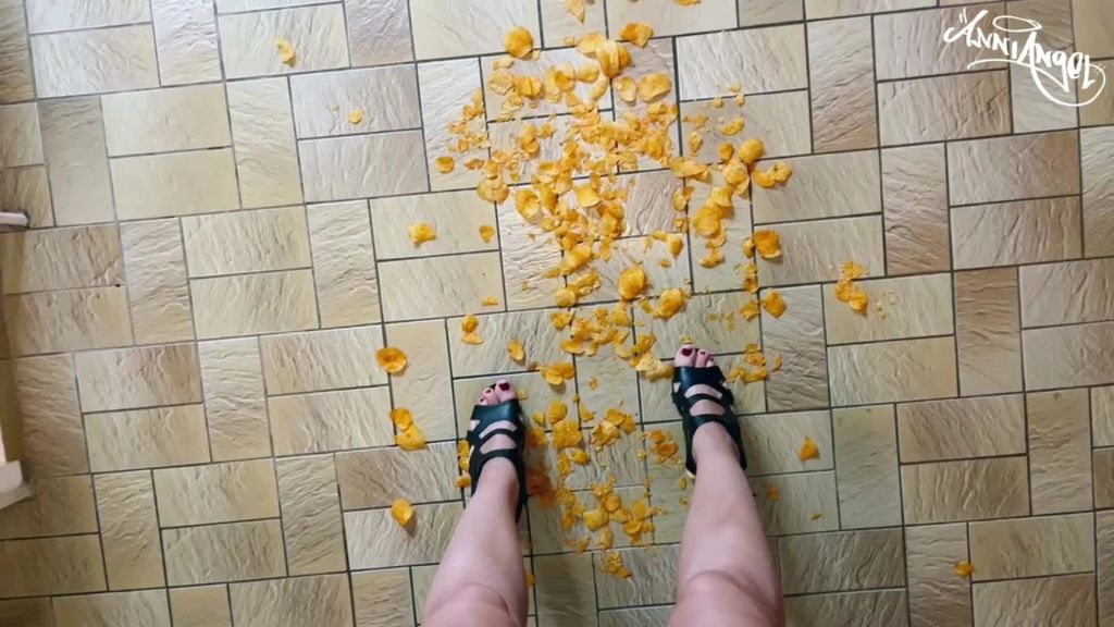 sexy foto nr. 4 von Wish Clip: Crunchy Chips Crushing !!