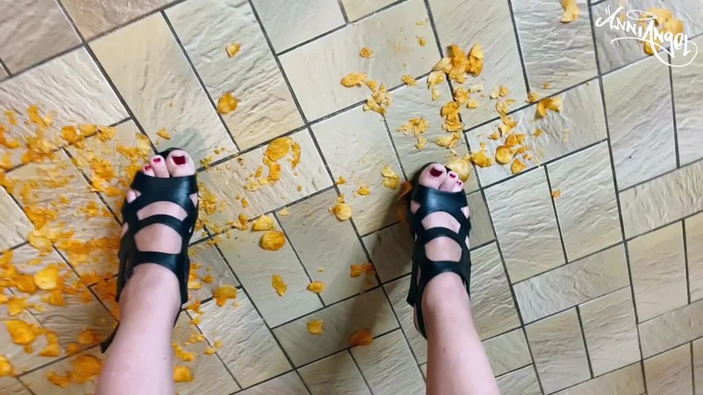 sexy foto nr. 5 von Wish Clip: Crunchy Chips Crushing !!