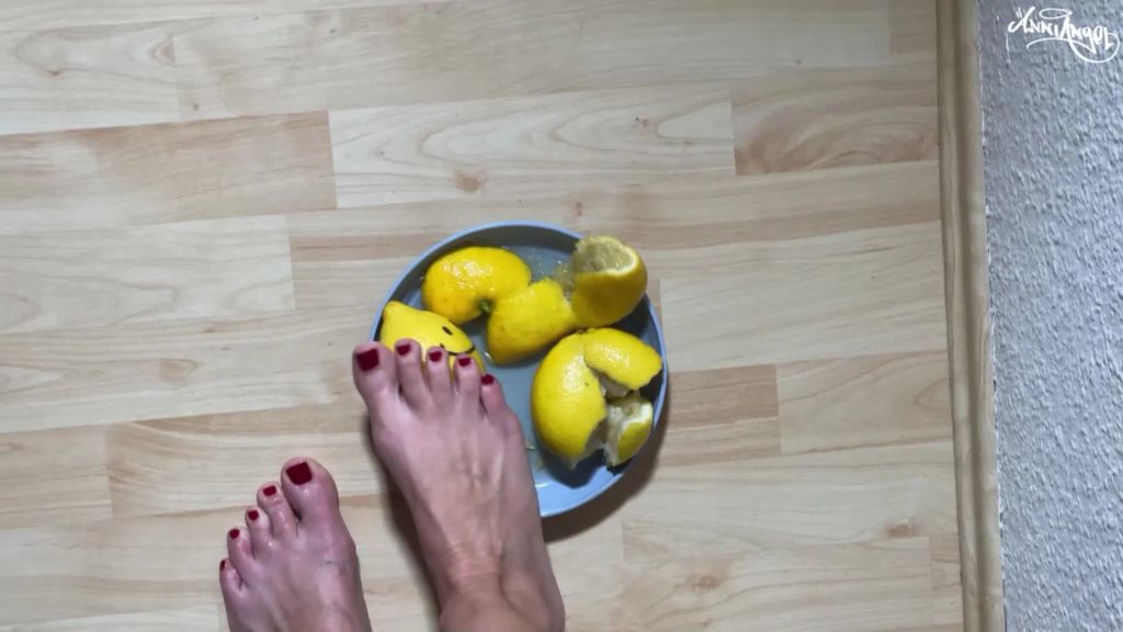 sexy foto nr. 3 von Yummy !! Fußfetisch für echte Liebhaber in Xtra lang !