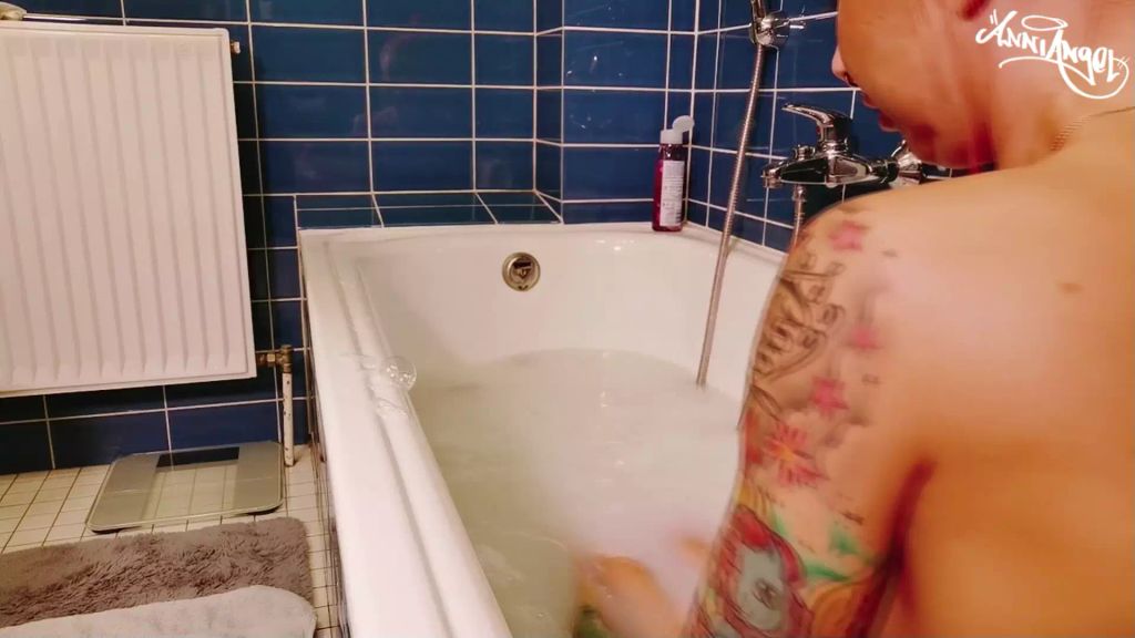 sexy foto nr. 6 von Mein kleiner geiler Voyeur darf ganz nah dran ...