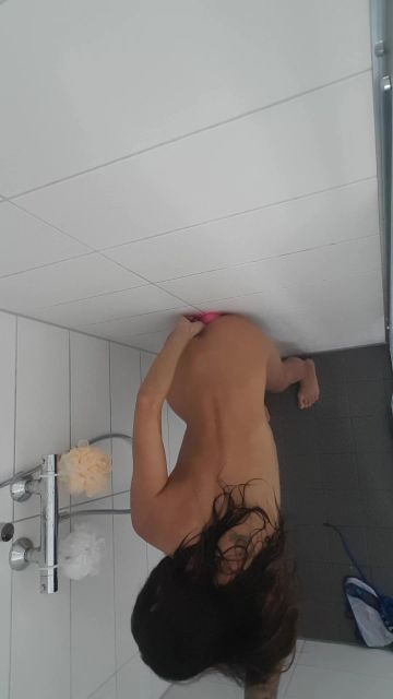 sexy foto nr. 9 von Duschspiele