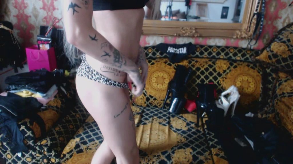 sexy foto nr. 4 von wixx auf meinen geilen LEO slip heiße pussy