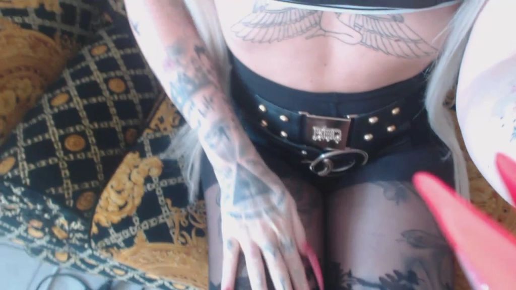 sexy foto nr. 5 von Geile BARBIE BITCH