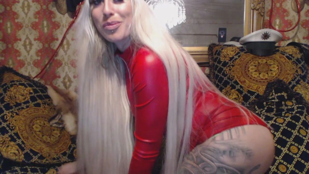sexy foto nr. 8 von heiße PORNLACKBARBIE