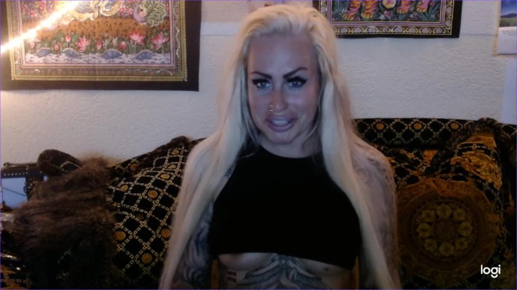 sexy foto nr. 1 von Heiße Netzstrumpfhose deiner Göttin
