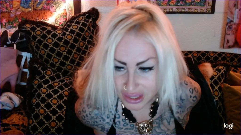 sexy foto nr. 7 von Gehirnwäsche LackGÖTTIN !