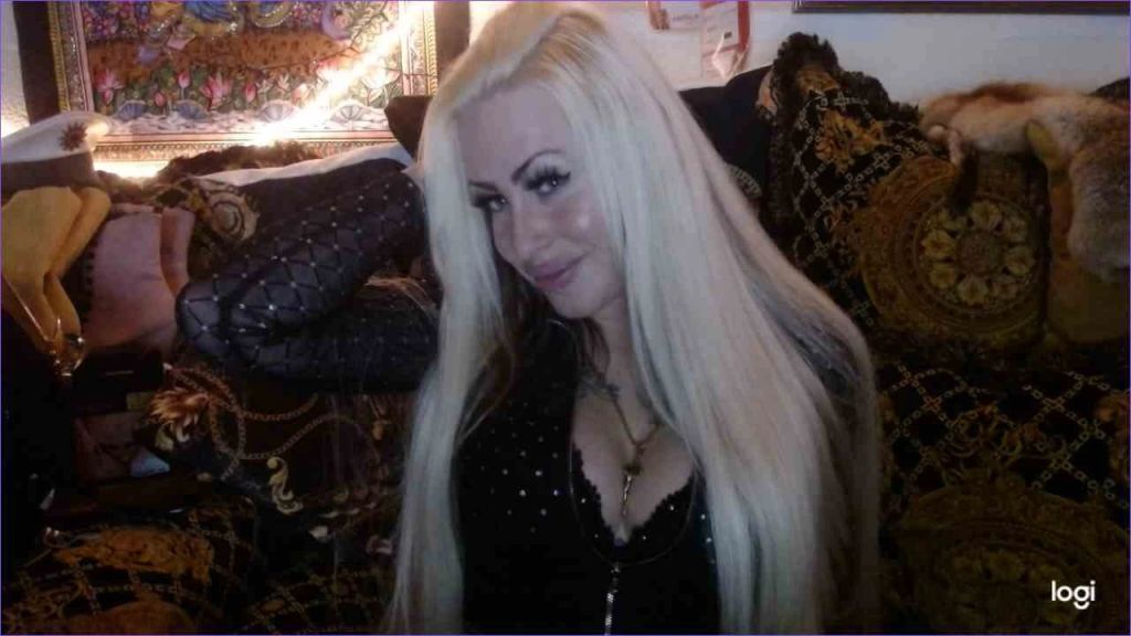 sexy foto nr. 10 von Lack GÖTTIN mit geiler nasser PUSSY!