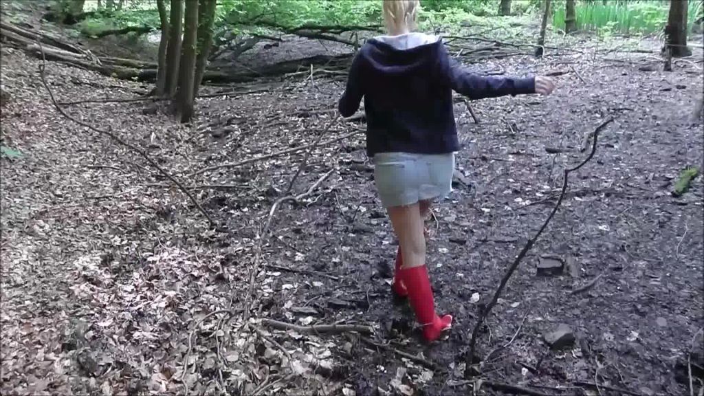sexy foto nr. 3 von Geiler Gummistiefel Outdoor Fick