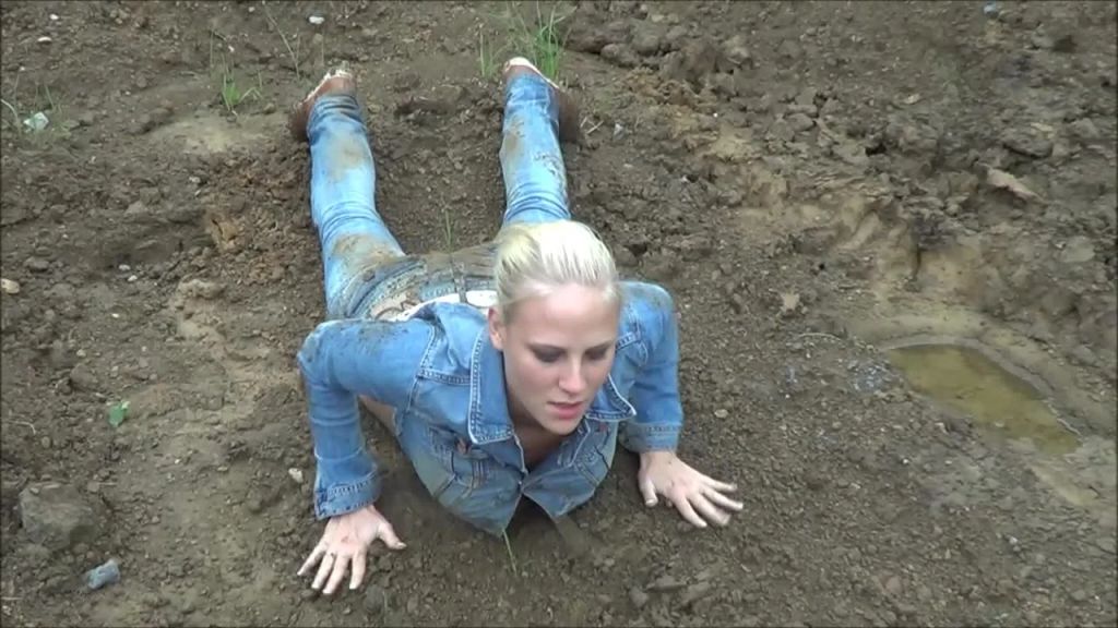 sexy foto nr. 6 von Sexy JEANS GIRLY geil mit MATSCHE eingesaut