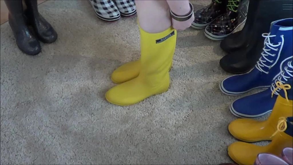 sexy foto nr. 8 von Im Gummistiefel Paradies gefickt
