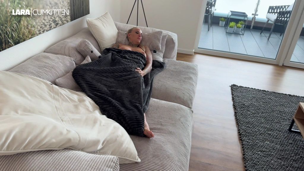sexy foto nr. 1 von FREMDFICK mit dem besten Freund | OMG ! METER-WEITER CUMSHOT