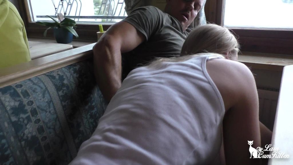 sexy foto nr. 4 von War es diesmal zu krass? - PUBLIC FICK in der Kneipe
