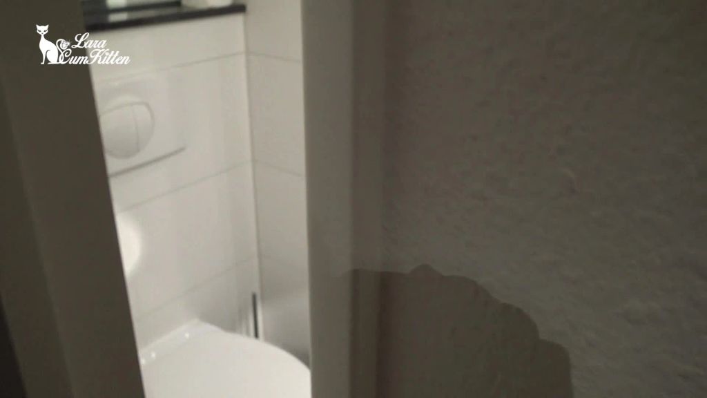 sexy foto nr. 1 von XXXL Facial - Quickie im krassen PRALLARSCH BODY