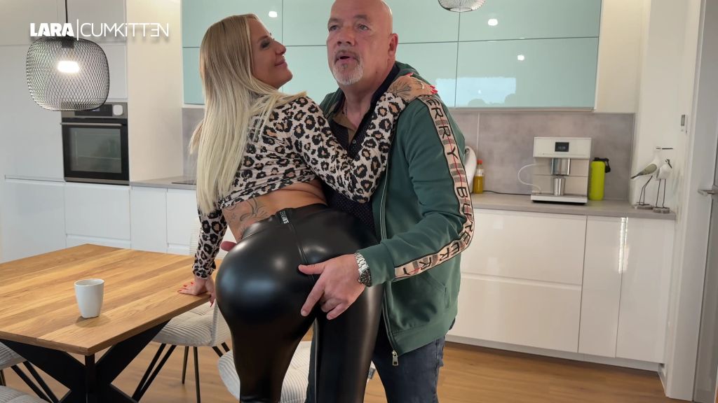 sexy foto nr. 6 von Spontanes FICKDATE | Perverser CREAMPIE von EGON KOWALSKI