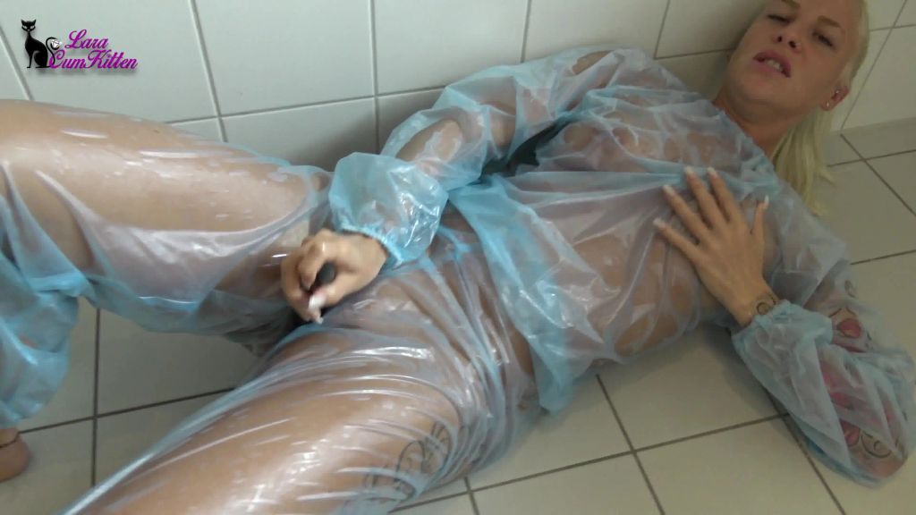 sexy foto nr. 7 von Dirty PVC Fetisch | Sex im Sauna Anzug