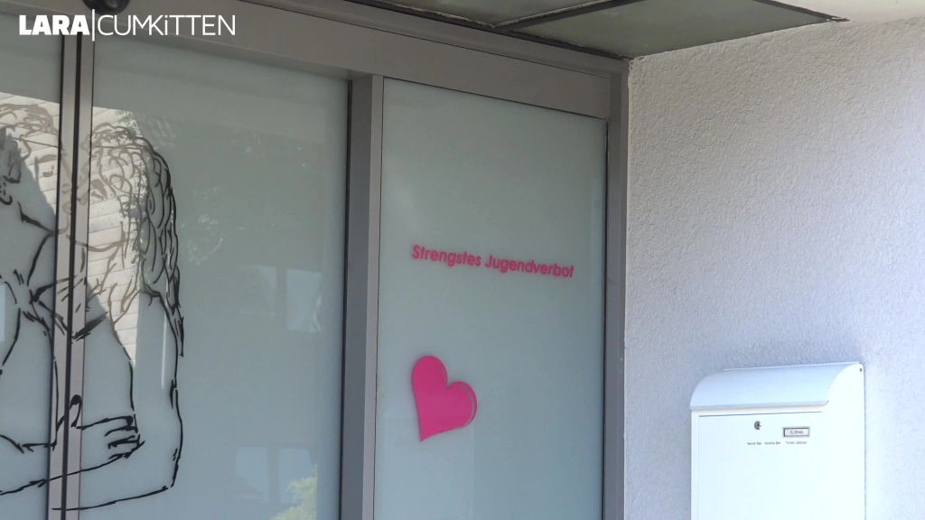 sexy foto nr. 1 von GLORY HOLE | Damit hat unser Mathelehrer nicht gerechnet