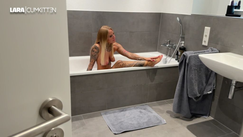 sexy foto nr. 1 von Fick meine Füßchen | SPERMAFLUT nach dem FOOTJOB