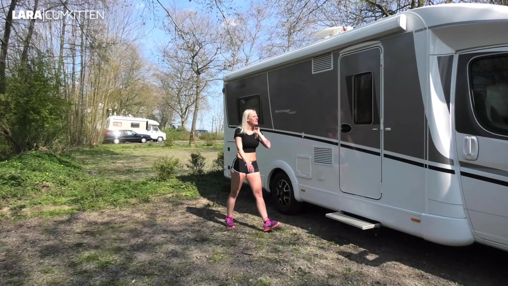 sexy foto nr. 1 von Krasser FREMDFICK im Urlaub | Treuetest auf dem Campingplatz