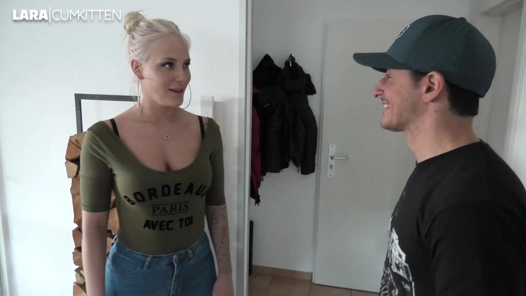 sexy foto nr. 2 von Ich bügel seine Hemden - Er bügelt mich | GUMMI GEPLATZT