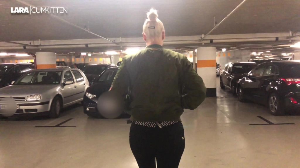 sexy foto nr. 9 von Riskante Überflutung | PUBLIC PISS im Kölner Parkhaus