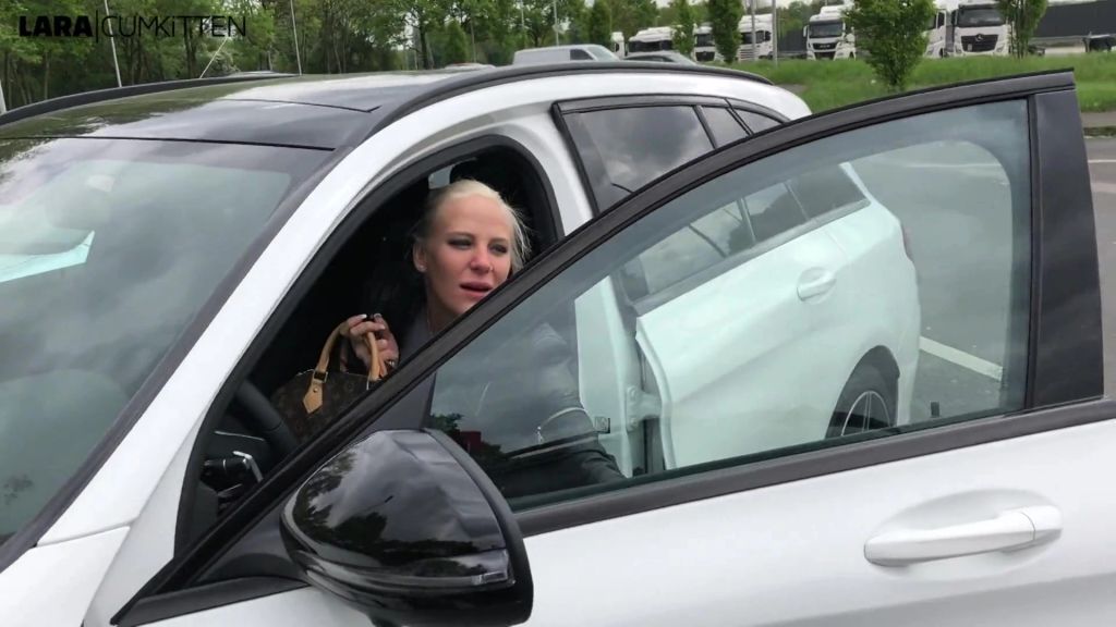 sexy foto nr. 2 von Parkplatz Date an der A42 | Jeder darf mich benutzen und vollspritzen