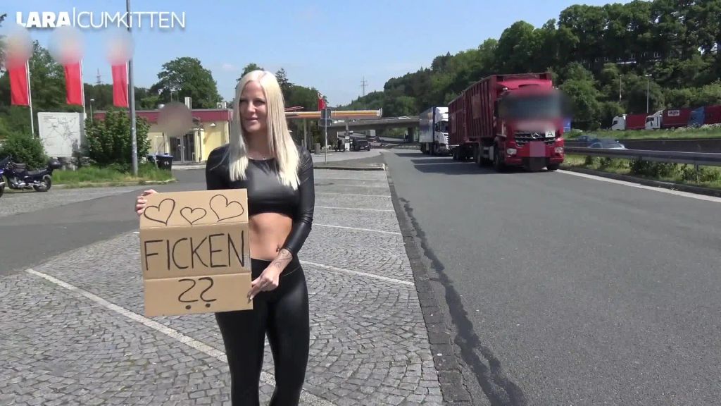 RASTPLATZ BITCH zerfickt | MEGA CUMSHOT für prallen Leggings Straps Arsch