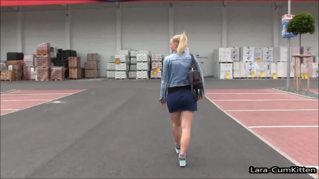 sexy foto nr. 1 von Hammer DREIST - Ich PISSE mitten in den Baumarkt