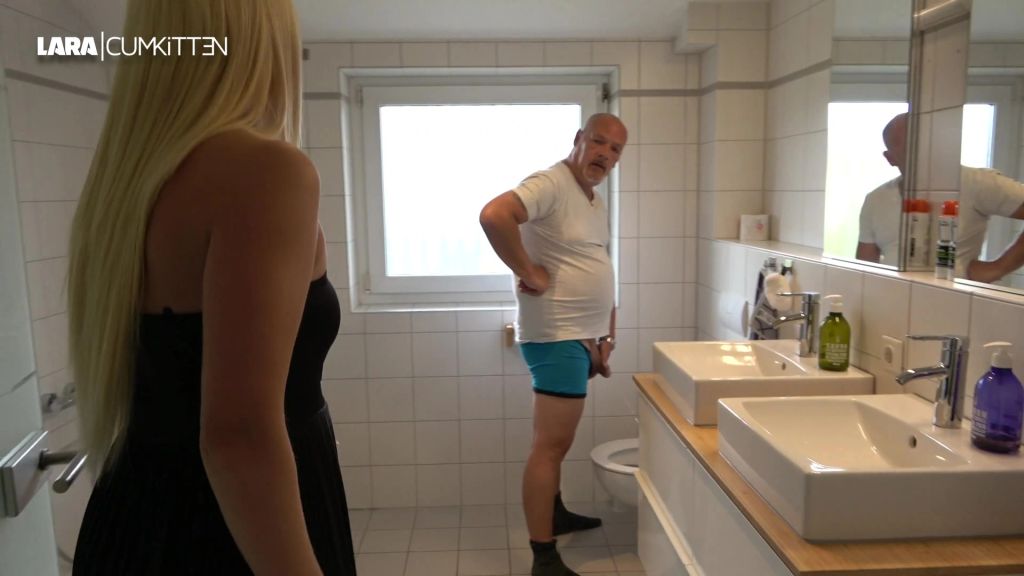 sexy foto nr. 3 von Du pisst im Stehen? | Ich piss dich voll!!