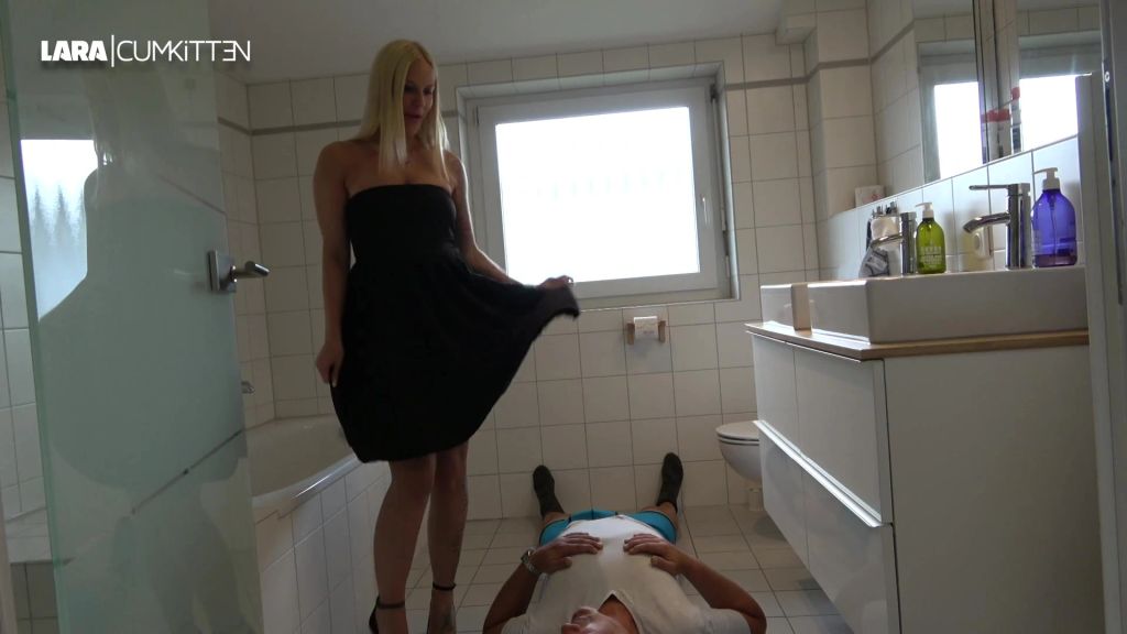 sexy foto nr. 6 von Du pisst im Stehen? | Ich piss dich voll!!