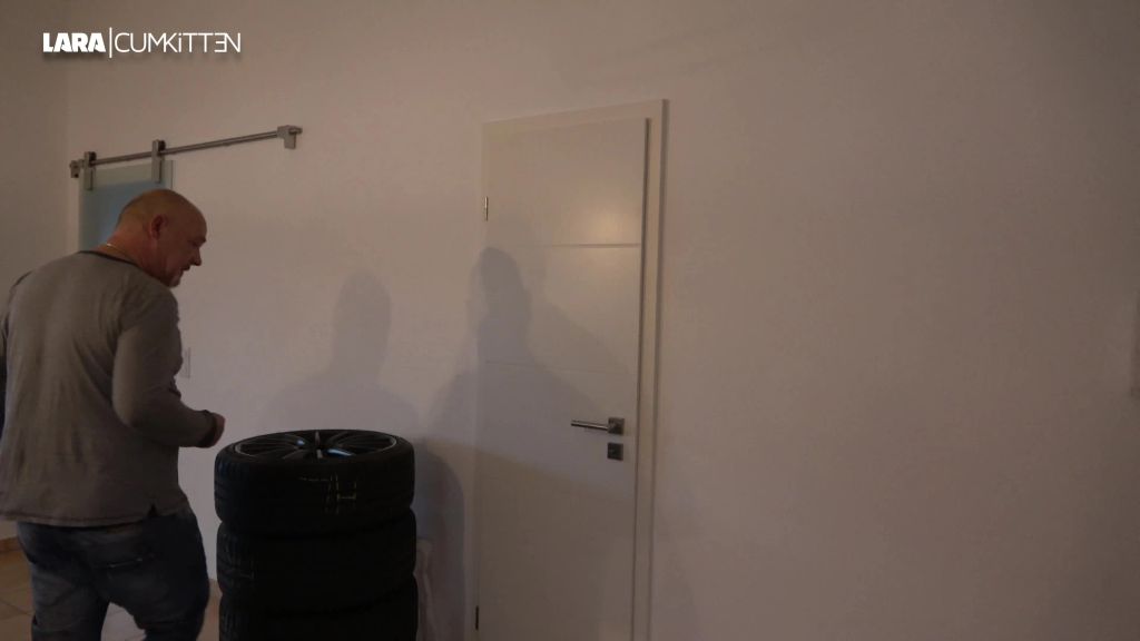 sexy foto nr. 2 von Sorry Max, hab deine Felgen für nen CREAMPIE FICK verkauft
