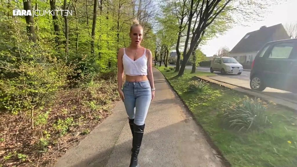 sexy foto nr. 2 von Massiver JEANS UND STIEFEL PISS | Total durchnässt gewixxt