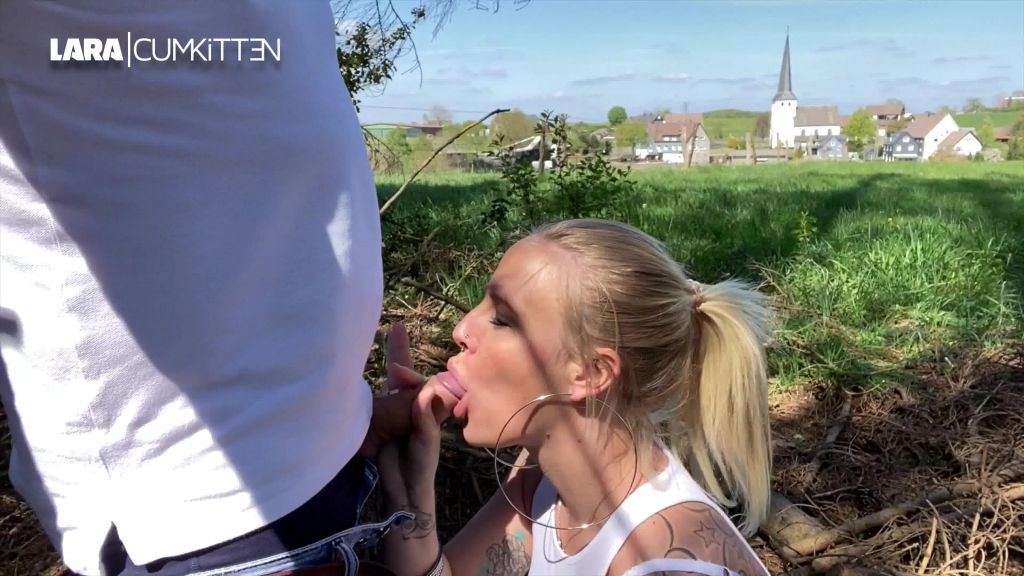 sexy foto nr. 6 von DORFSCHLAMPE fickt mit jedem | XXXL Facial geschluckt