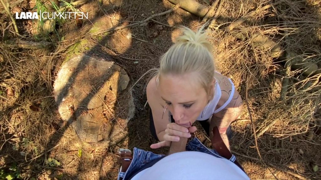 sexy foto nr. 7 von DORFSCHLAMPE fickt mit jedem | XXXL Facial geschluckt