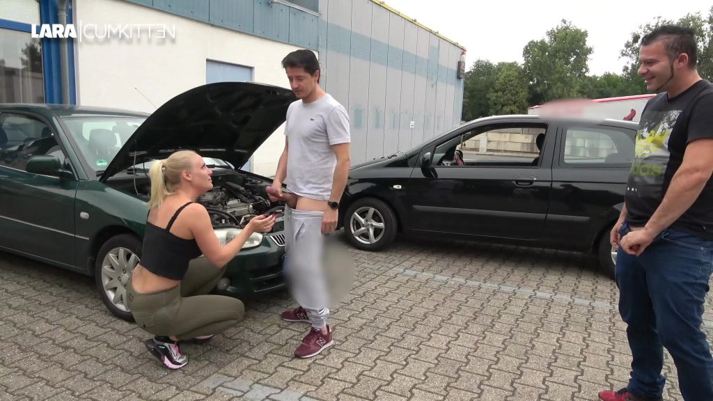 sexy foto nr. 4 von verfickte PANNENHILFE | public von 2 typen vollgespritzt