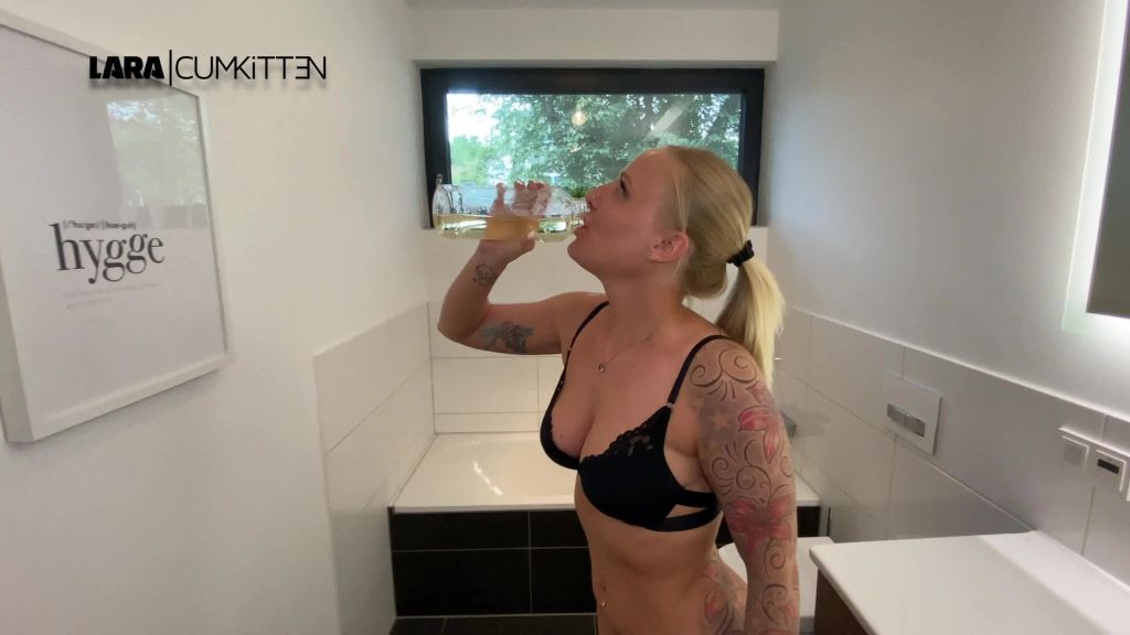 sexy foto nr. 9 von Mein erstes Mal den eigenen NS getrunken