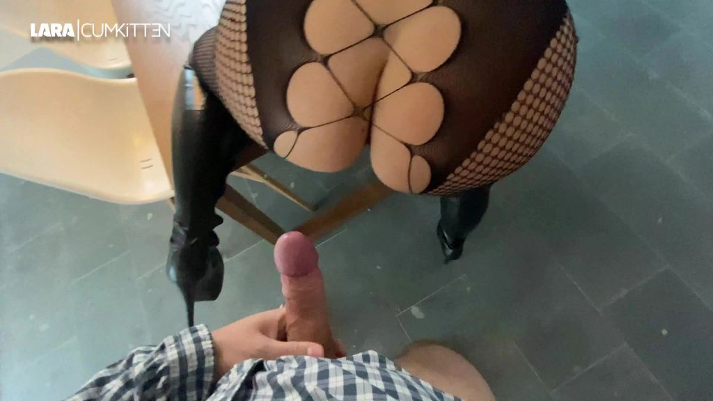 sexy foto nr. 8 von STIEFEL FICKSCHLAMPE | SPRITZ MEINE FRESSE VOLL