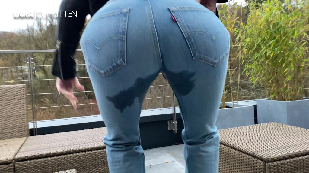 sexy foto nr. 8 von Lederjacken Jeans Bitch | Legendäre 501 eingepisst