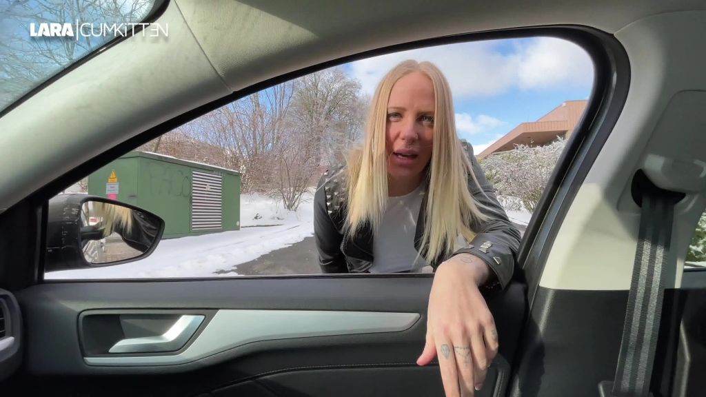 sexy foto nr. 2 von Straßen HOBBYHURE | Leggings Bitch gefickt und vollgespritzt