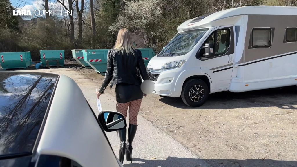 sexy foto nr. 2 von Fickgeile HOBBYHURE - Straßen FICK SERVICE mit Facial Finale