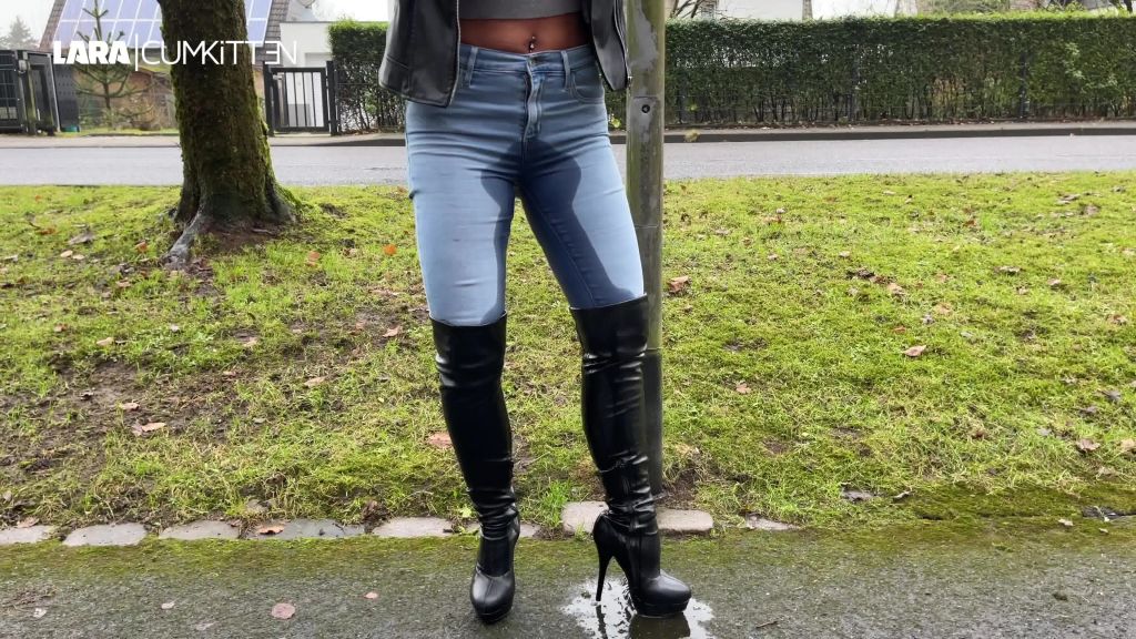 sexy foto nr. 6 von PISS TSUNAMI in Jeans und Stiefeln | bis es überläuft