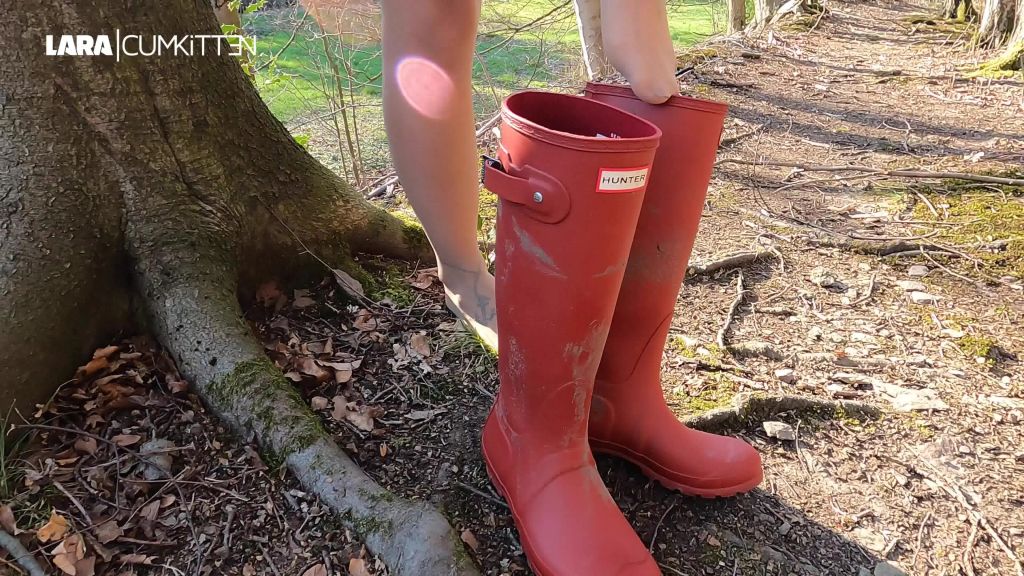 sexy foto nr. 4 von Aufgestrapst in GUMMISTIEFELN | Sexy PISS und SCHLAMM Spiele