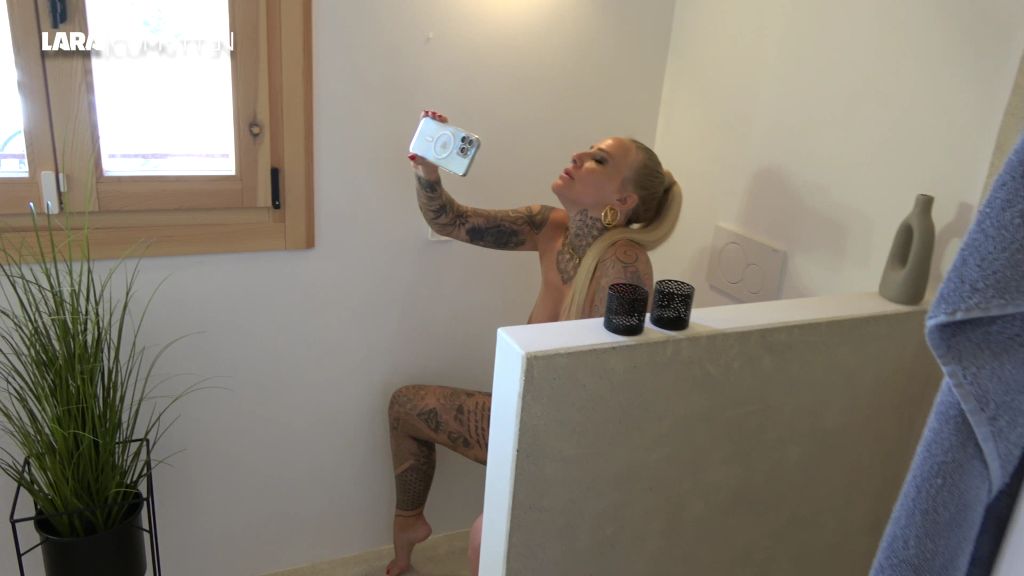 XXL Cumshot GESCHLUCKT | Beim heimlichen wixxen ERWISCHT