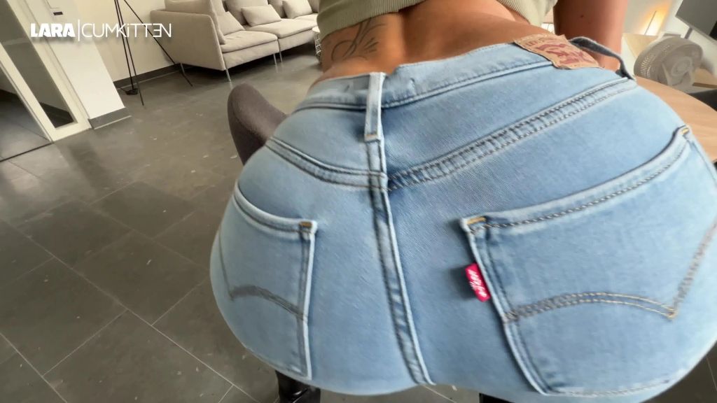 sexy foto nr. 7 von Fick mich in JEANS + STIEFELN | XXL Cumshot auf Jeans Arsch