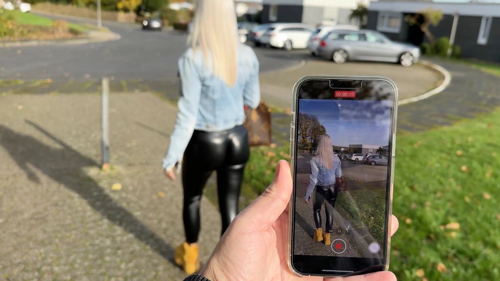 sexy foto nr. 9 von Leggings BUBBLE BUTT BITCH | Heimlich gefilmt und ZERFICKT