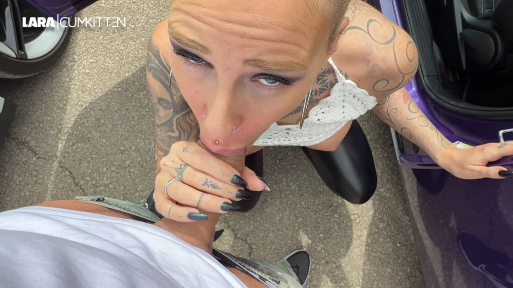 sexy foto nr. 6 von PARKPLATZ FICKDATE | Leggings Posing bis er abspritzt