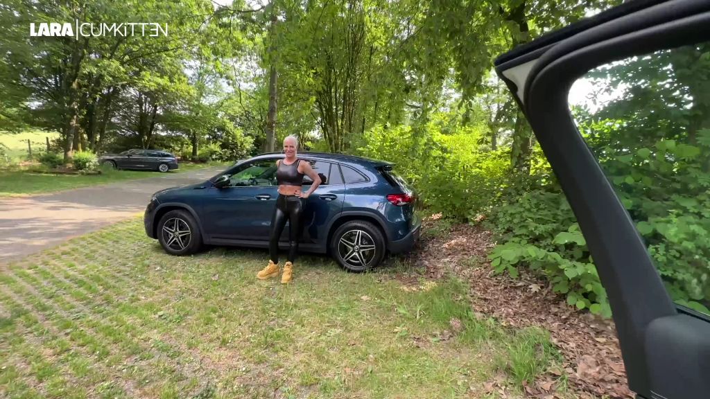 sexy foto nr. 1 von Praller LEGGINGS ARSCH | Triff mich auf dem FICKPARKPLATZ