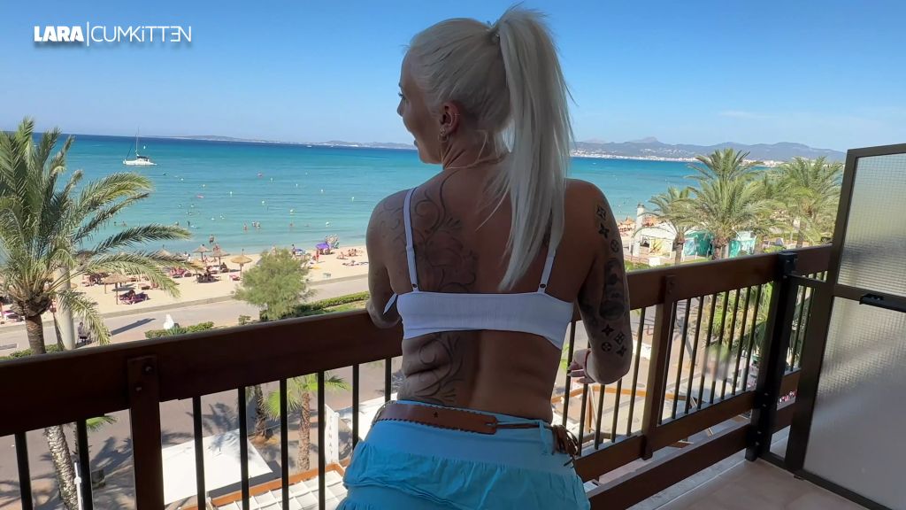 sexy foto nr. 6 von PUBLIC FICK am Ballermann | Und halb Mallorca schaut uns zu